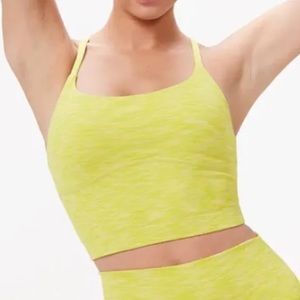 Outdoor Voices Free Form Crop Top Bright
Chartreuse - size medium